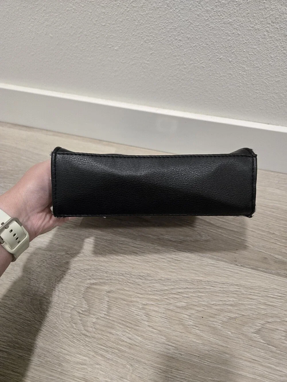 Madden NYC Navy & White plaid Handbag